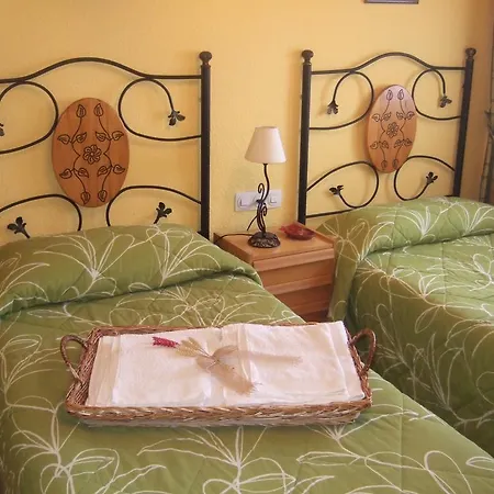 Casa vacanze Tinao De Gredos Navarredonda